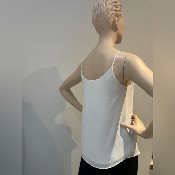 ARITZIA / BABATON |  Galen Camisole in white, size XS - Picture 5 of 14